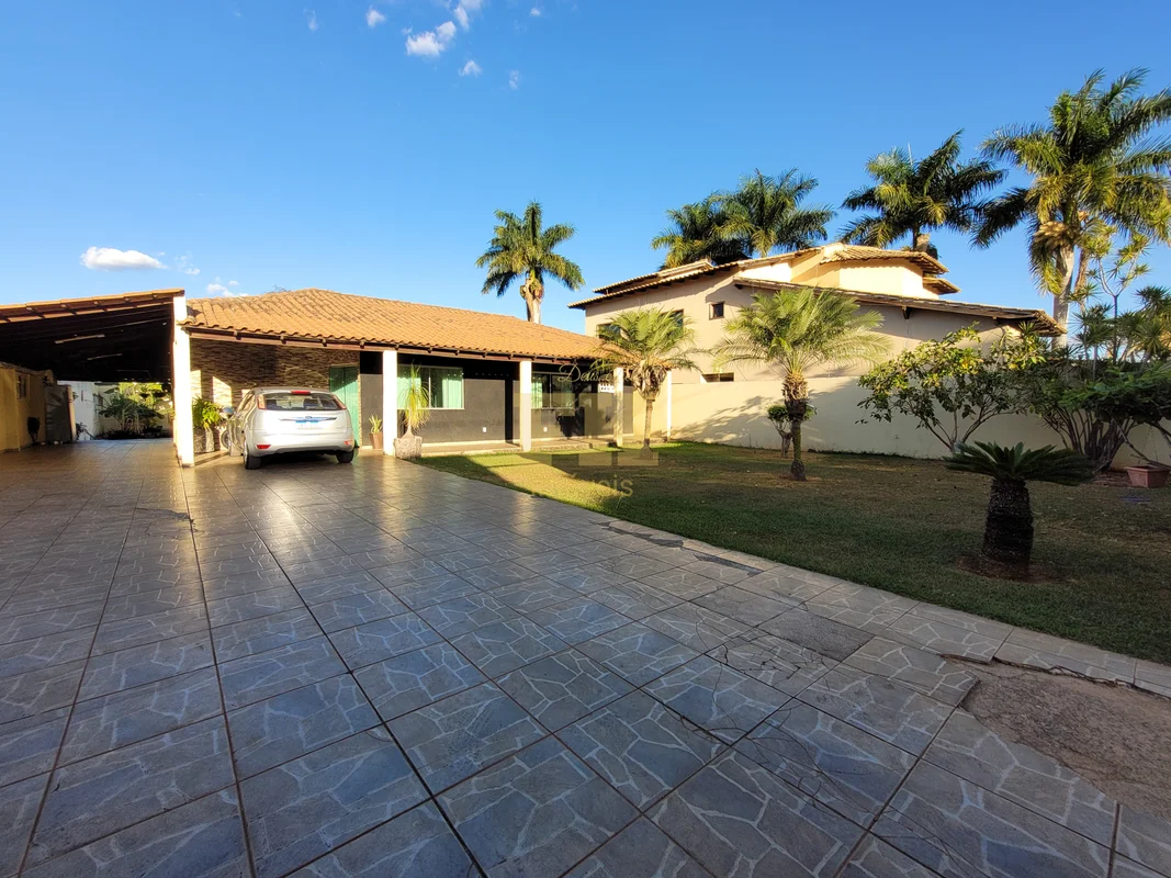 Casa de 800m² com 4 quartos à venda na Rua 10 de Vicente PiresCasa com 800m² de ...