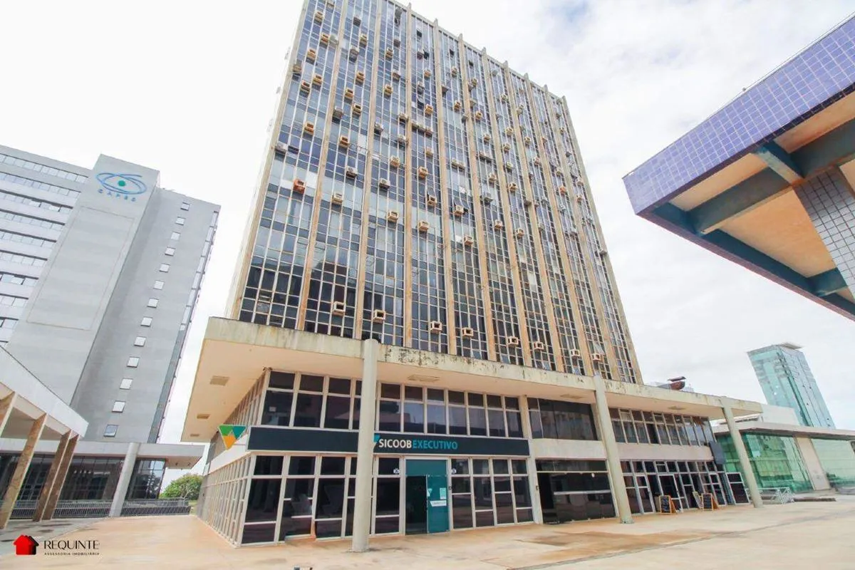 Oportunidade, Sala comercial, com aproximadamente 23m² de área útil, Prédio loca...