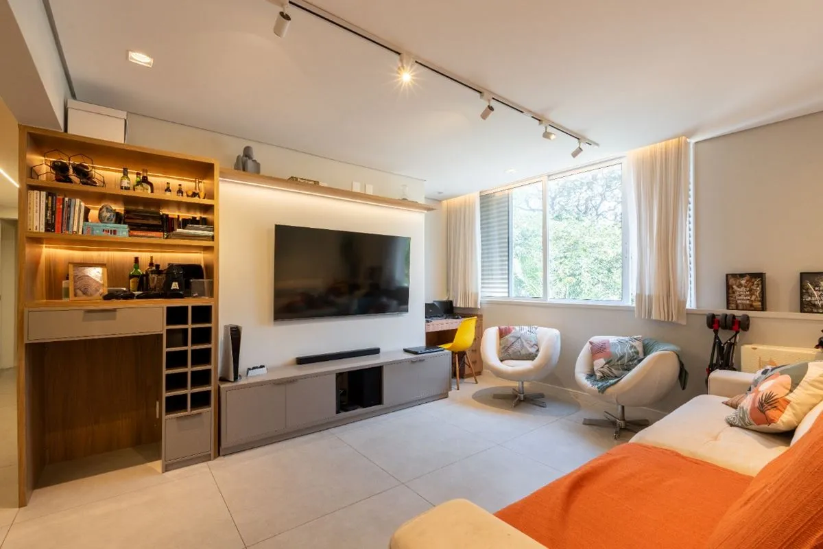 APARTAMENTO EXCLUSIVO CUIDADOSAMENTE REFORMADOSofisticação, conforto e funcional...