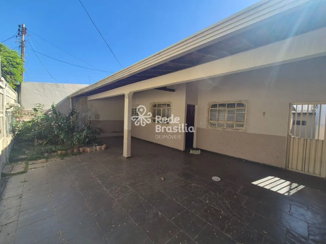 QNM 36 | Casa com 3 quartos, suíte e quintal | Taguatinga Norte | Conforto e pra...