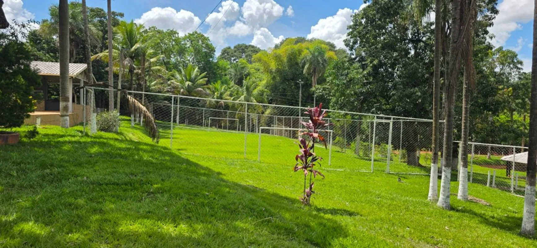 Chácara de Lazer à Venda em Aragoiânia – 9.967,90 m²Excelente oportunidade de in...