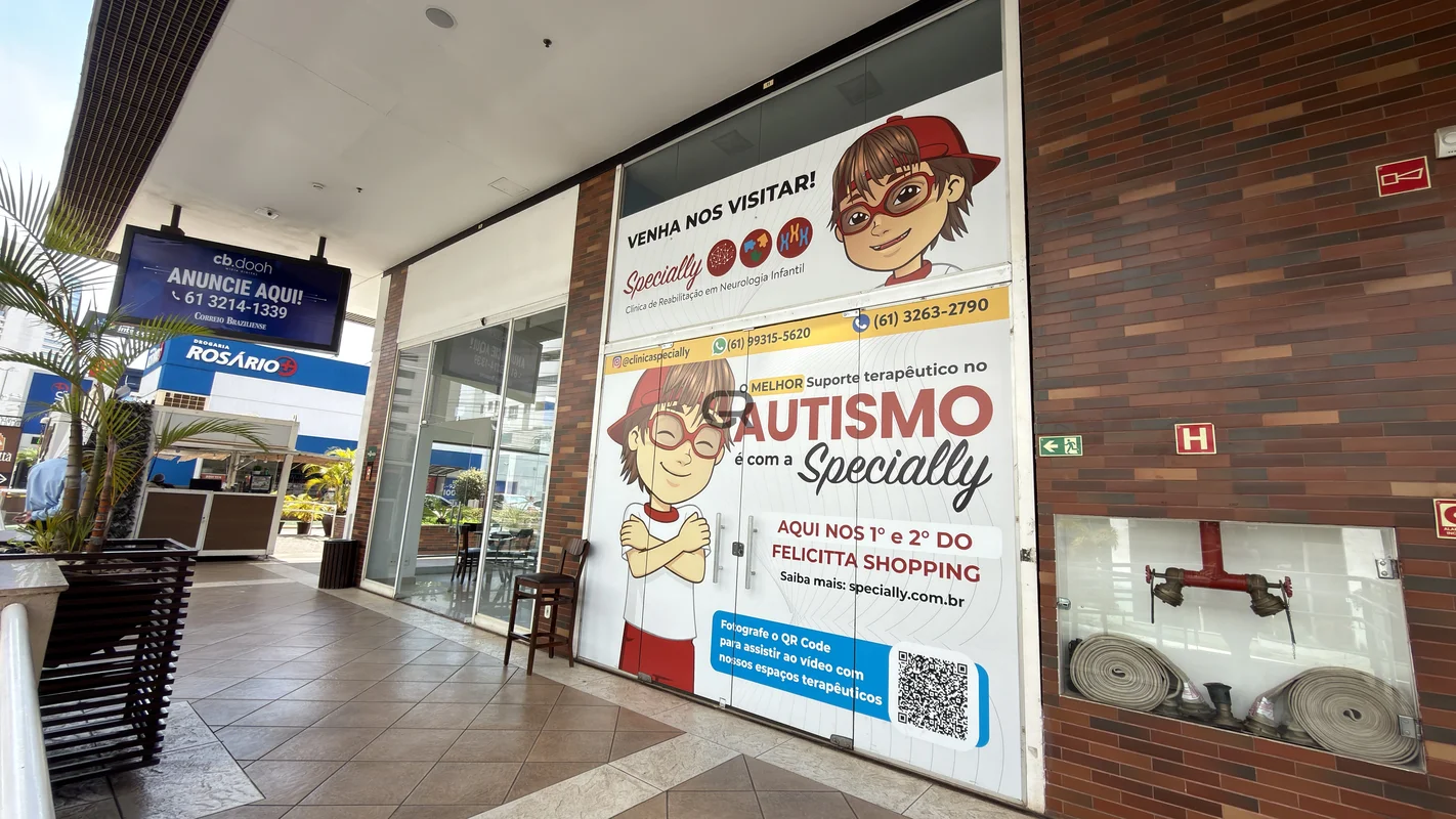 ALUGA-SE LOJA | FELICITTA SHOPPING – ÁGUAS CLARASExcelente loja comercial com 57...