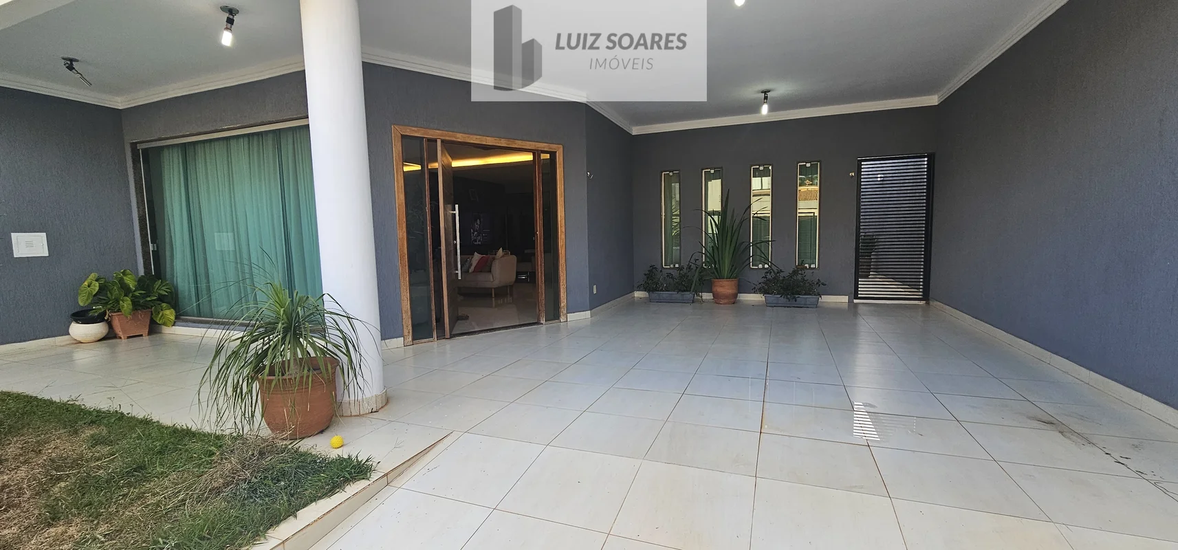 VENHA MORAR NA MELHOR PARTE DA RUA 12CONDOMÍNIO VAZADO PARA ESTRUTURALLOCALIZADO...