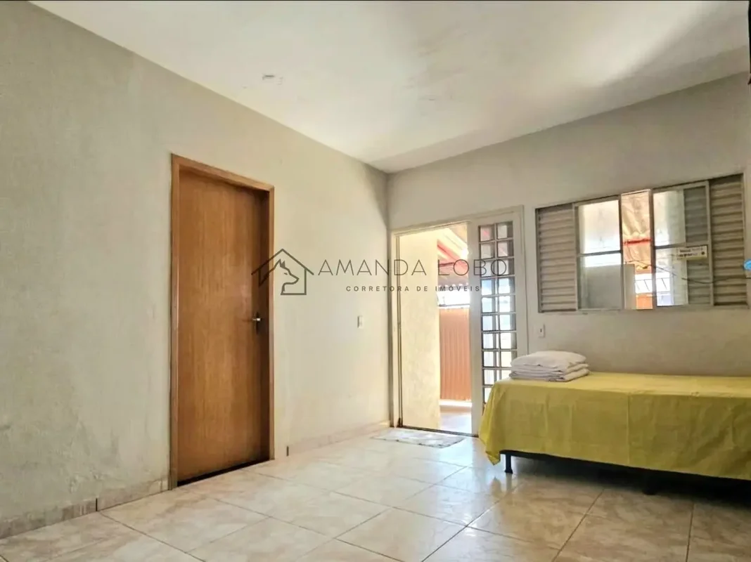 CASA À VENDA | 4 QUARTOS Qr 205 - Samambaia NorteMore em uma casa ampla e aconch...