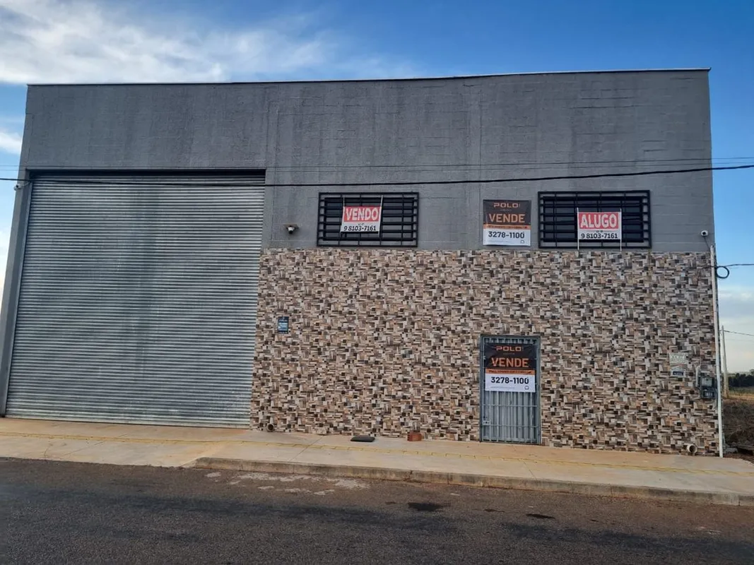 Galpão Comercial à Venda – Excelente OportunidadeGalpão com área total de 337,87...