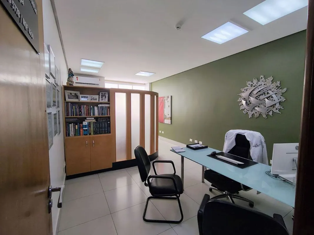 Invista no sucesso do seu negÃ³cio com esta sala comercial estratÃ©gica no Setor...