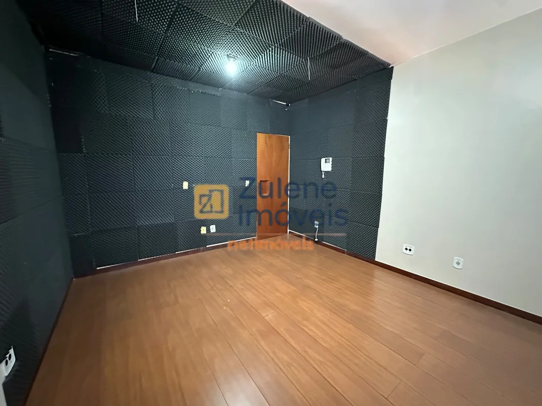 Zulene Imóveis Netmóveis vende:Sala Comercial no Centro Clínico Norte I | Asa No...