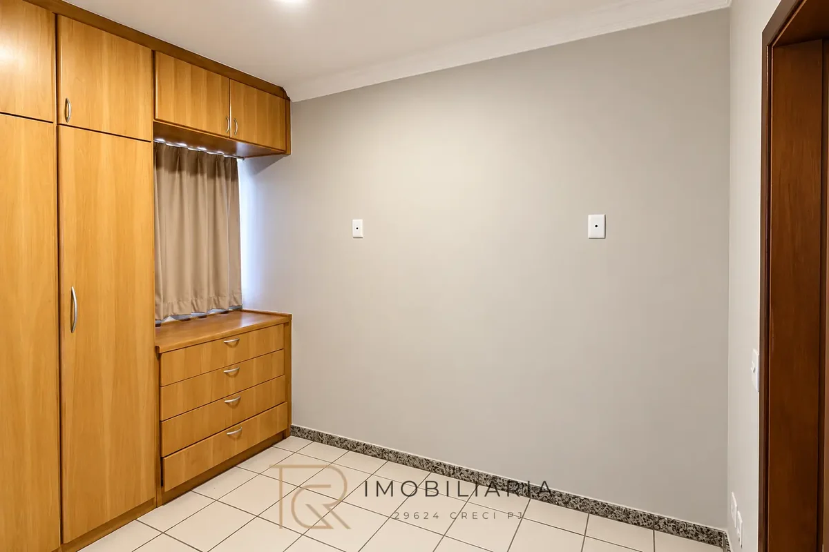 TRG imobiliária VENDE !Excelente unidade no Edifício Central Park.São 27m² com p...