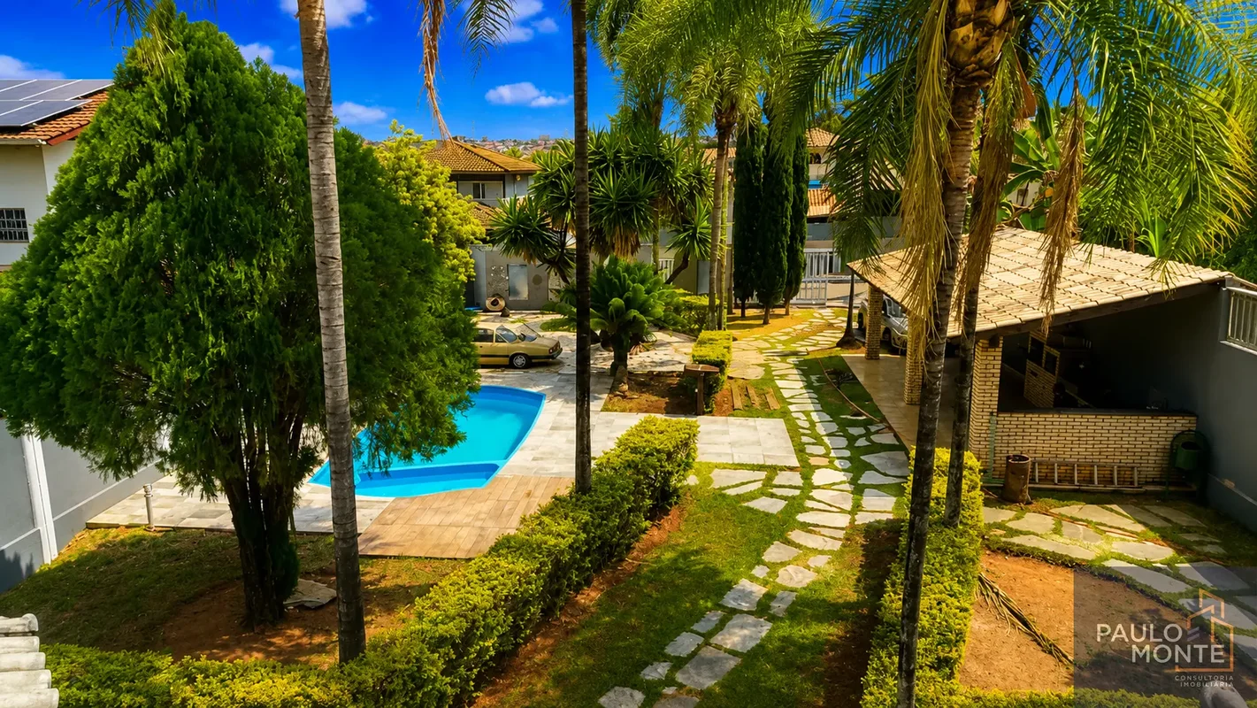 VICENTE PIRES RUA 4 | CASA 3 QUARTOS | LOTE 800M² | PISCINA + SAUNA | ACEITA APT...