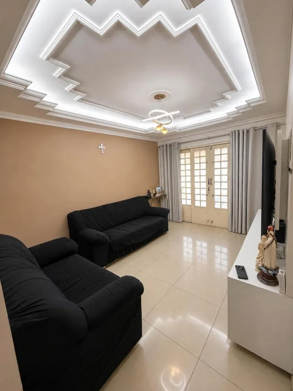 DALEPRANE INTELIGENCIA IMOBILIARIA VENDE:Excelente casa, estrutura e construção ...