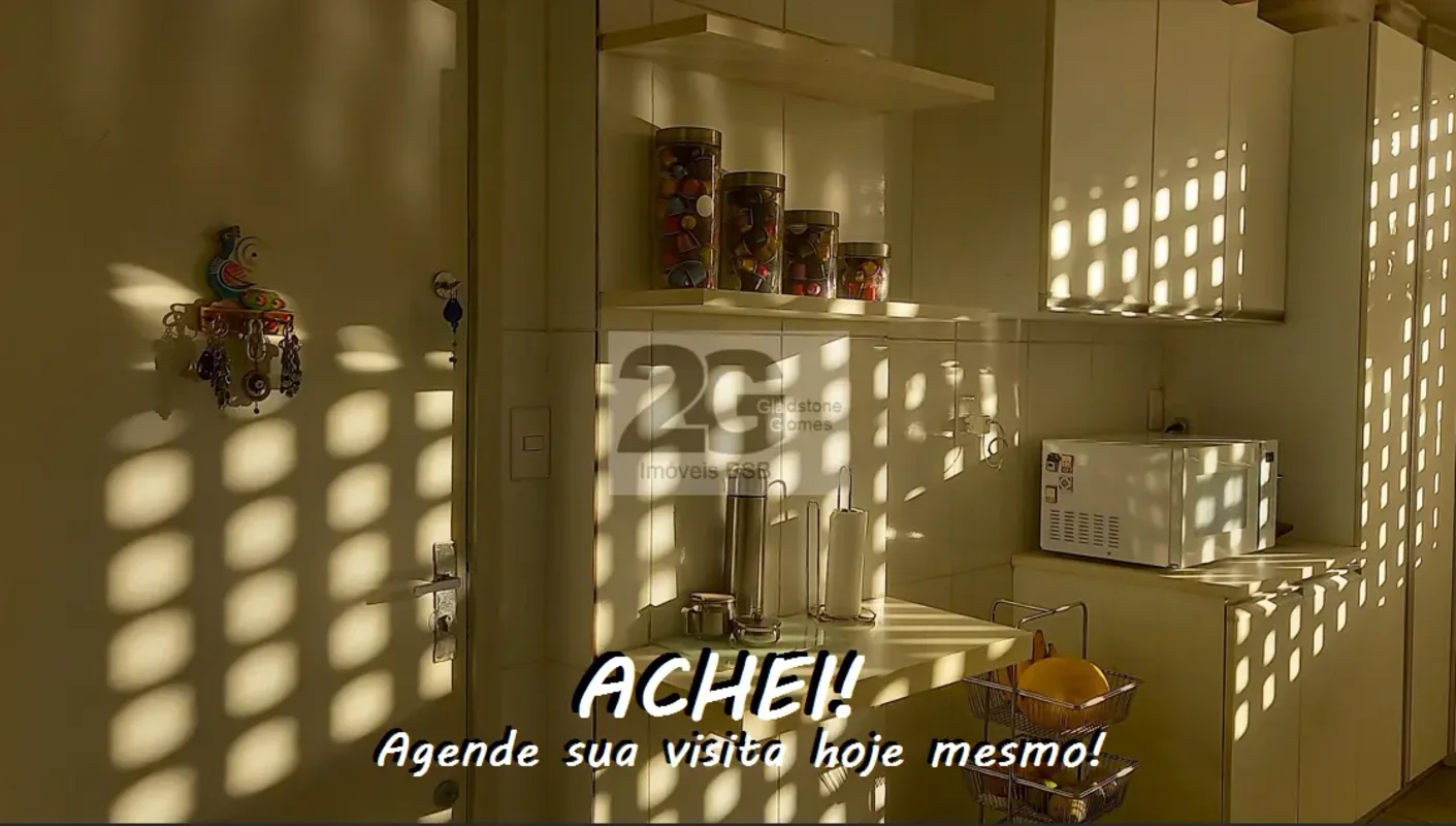SQN 411, ÓTIMO 3 QUARTOS SENDO 1 SUÍTE COM CLOSET, SALA DE ESTAR, CIRCULAÇÃO, BA...