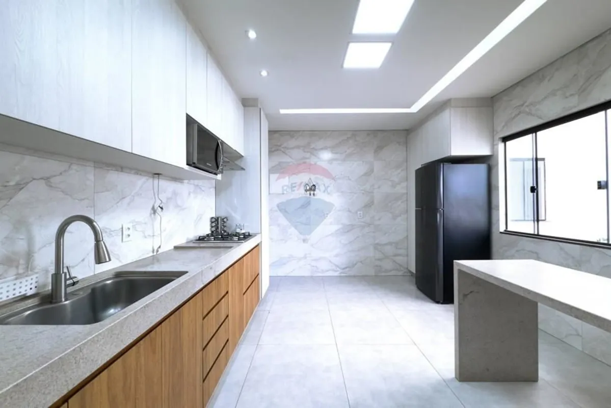 CASA COM 3 QUARTOS, PISCINA AQUECIDA E ESPAÇO GOURMET CONDOMÍNIO ROTA DO SOL | J...