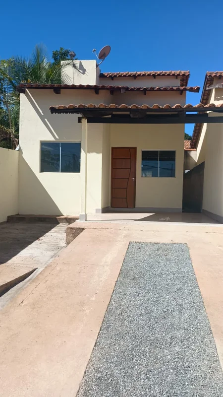 CASA À VENDA | JARDIM FLAMBOYANT – SENADOR CANEDOExcelente oportunidade para que...