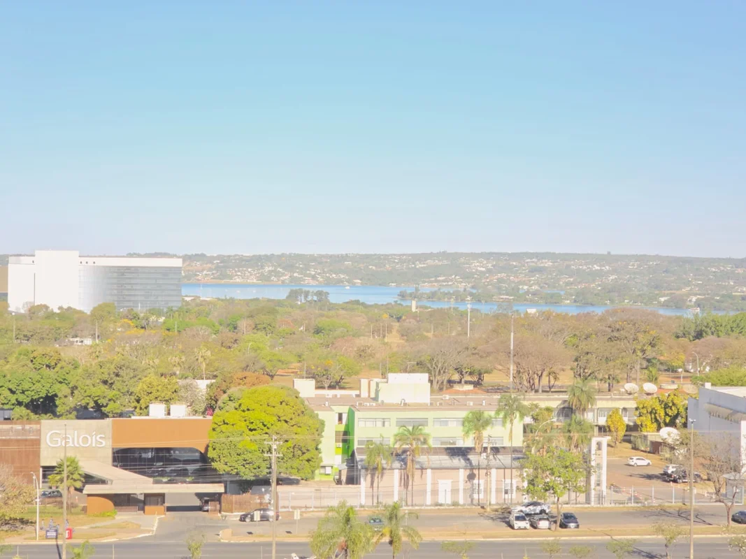 Oportunidade Comercial Exclusiva no Centro de Brasília.Apresentamos um espaço co...