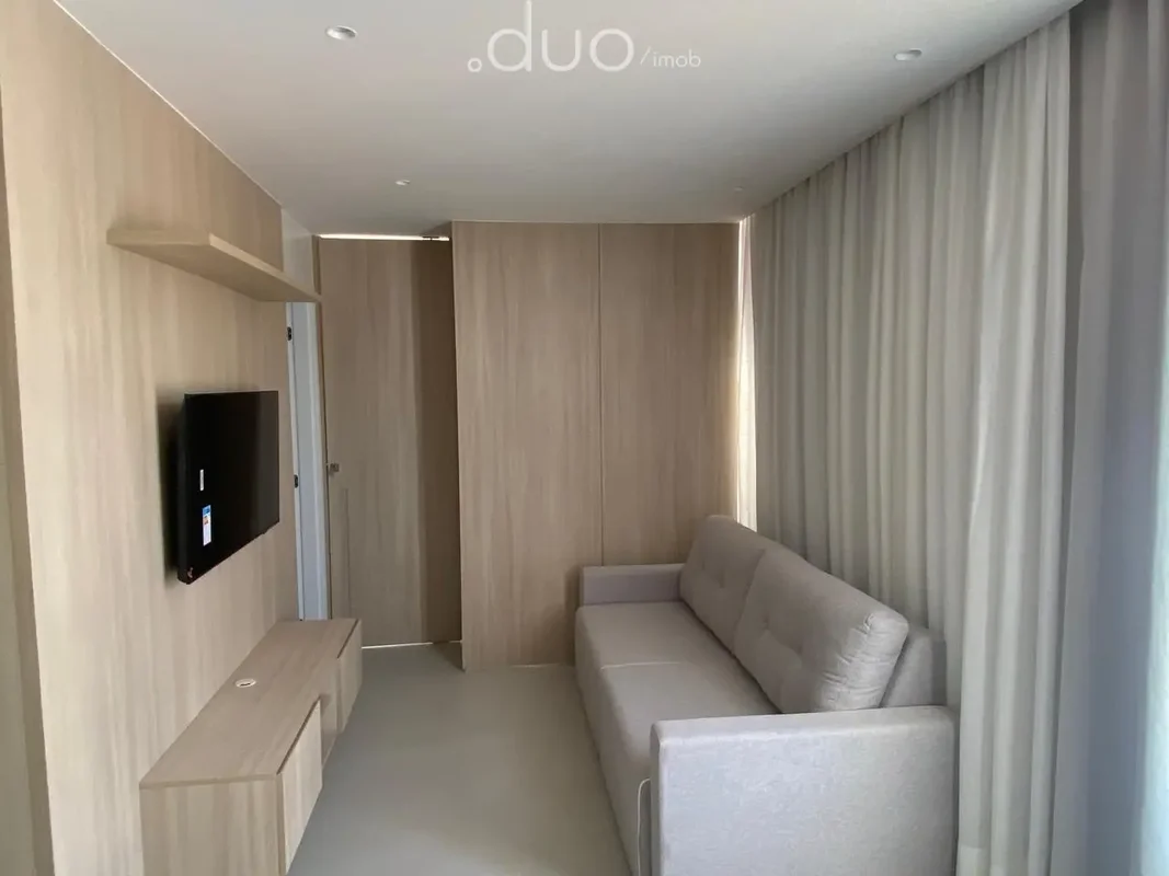 Apartamento de canto decorado.43m².Nascente.Lavabo. 1 suíte.1 vaga no estacionam...