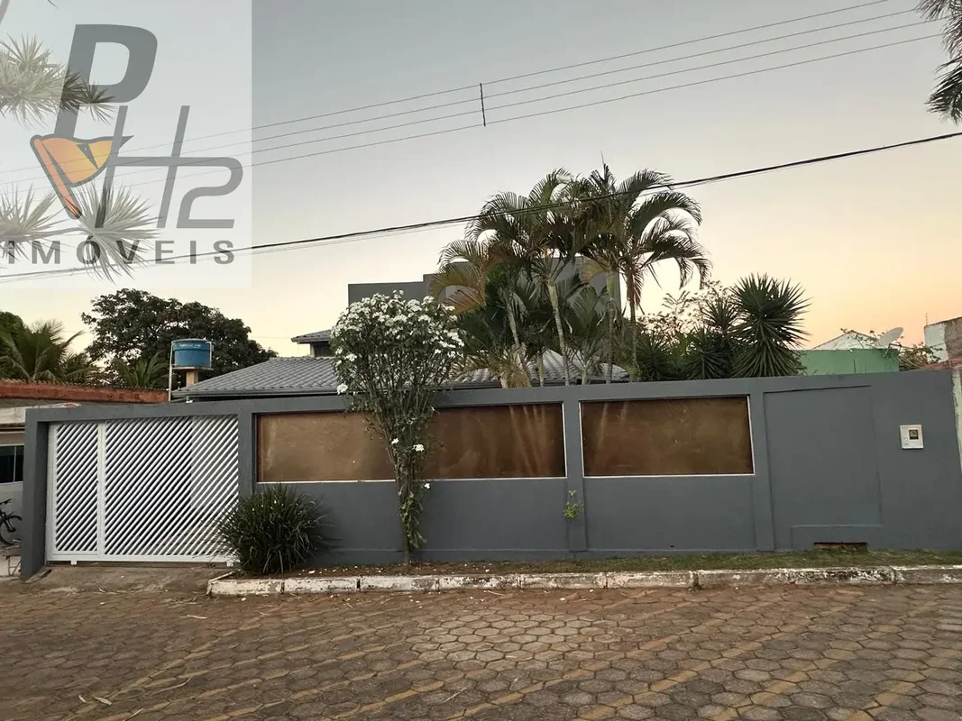 CASA EM CONDOMÍNIO FECHADO À VENDA | AV. DA MISERICÓRDIA – VICENTE PIRES | 400 m...