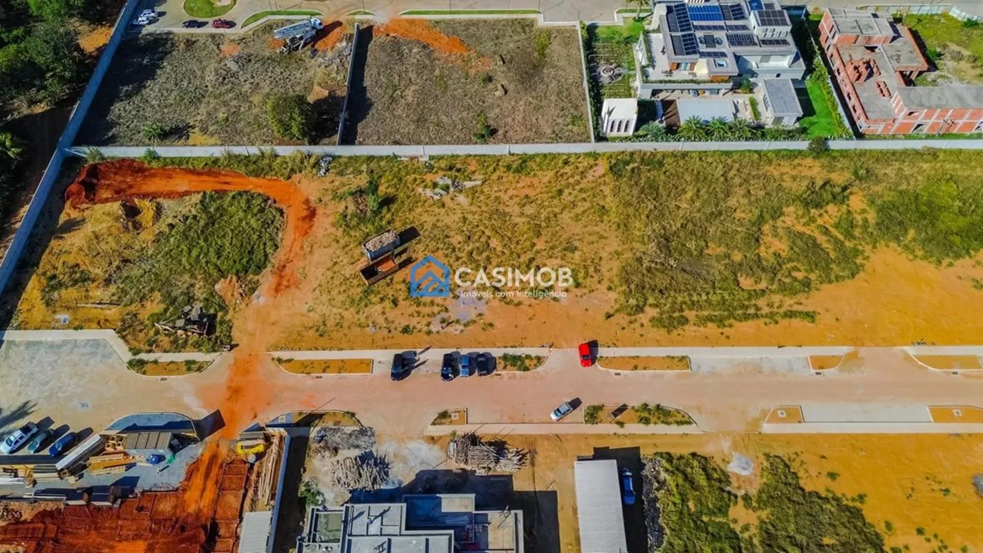 LOTE NO PARK WAY - QUADRA 05Conjunto 14 | Condomínio novoExcelente lote em uma d...
