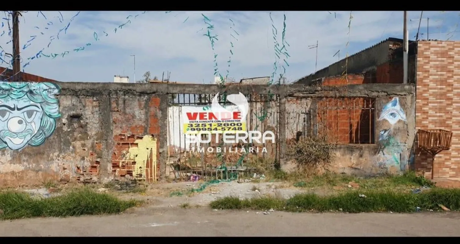 Soterra Imobiliária disponibiliza para venda uma ótima oportunidade para constru...