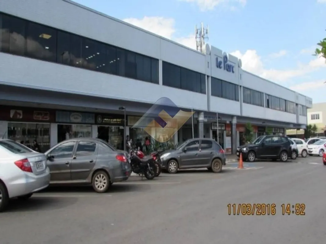 Sala comercial à venda no Edifício Le Parc, Sudoeste | 36 m² | Vista livreA J. F...