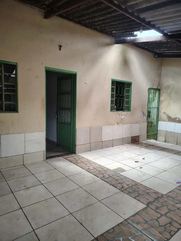 OPORTUNIDADE EM SAMAMBAIA SUL – QR 319 IMÓVEL DESOCUPADO | EXCELENTE LOCALIZAÇÃO...