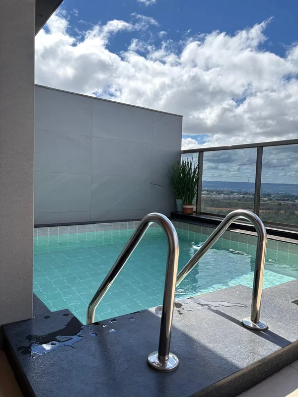 Descubra um apartamento exclusivo no Residencial Real Le Parc no Noroeste de Bra...