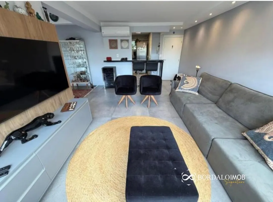 VILLA153876 - Última atualização: 14/09/26 23:31APARTAMENTO REFORMADO NA SQS 411...