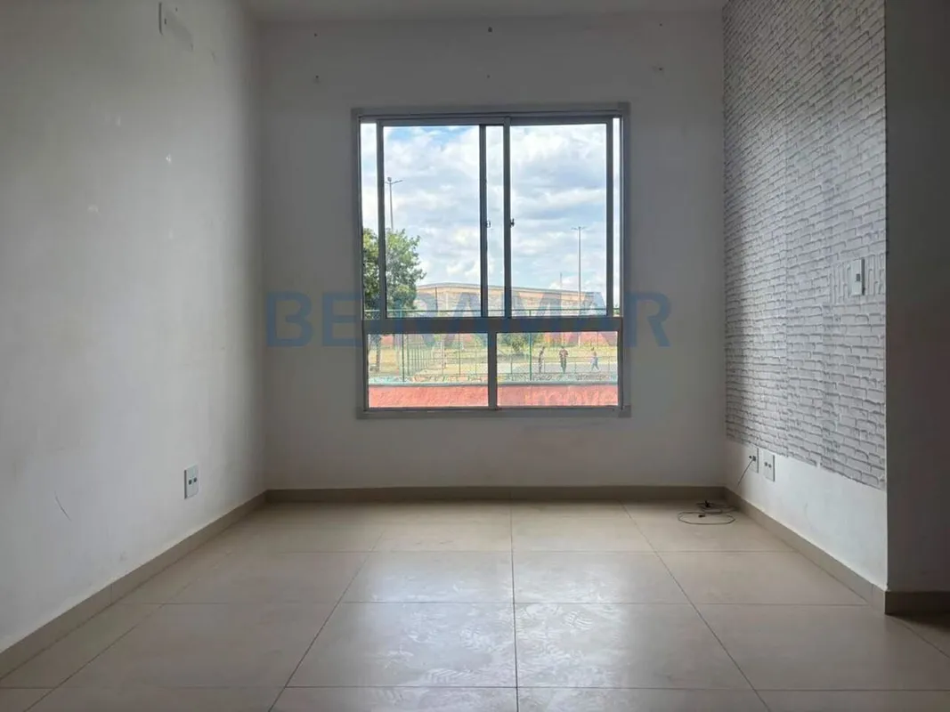 Residencial Golden Green - Gama | Apartamento para Aluguel | 2 Quartos (1 Suíte)...