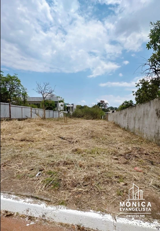 Oportunidade Única no Condomínio Chapéu de Pedra – Tororó / Jardim BotânicoExcel...