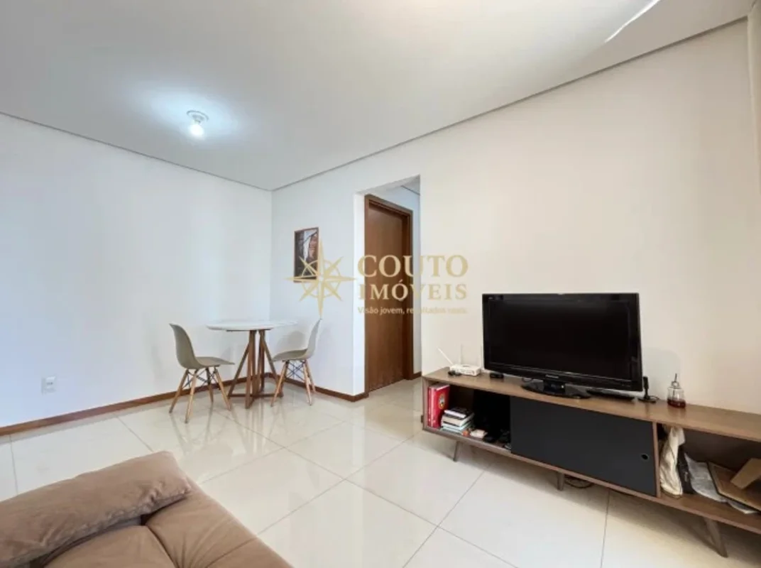 Apartamento de 1 Quarto com Varanda e Vista livre urbana – Edifício Michigan | Á...