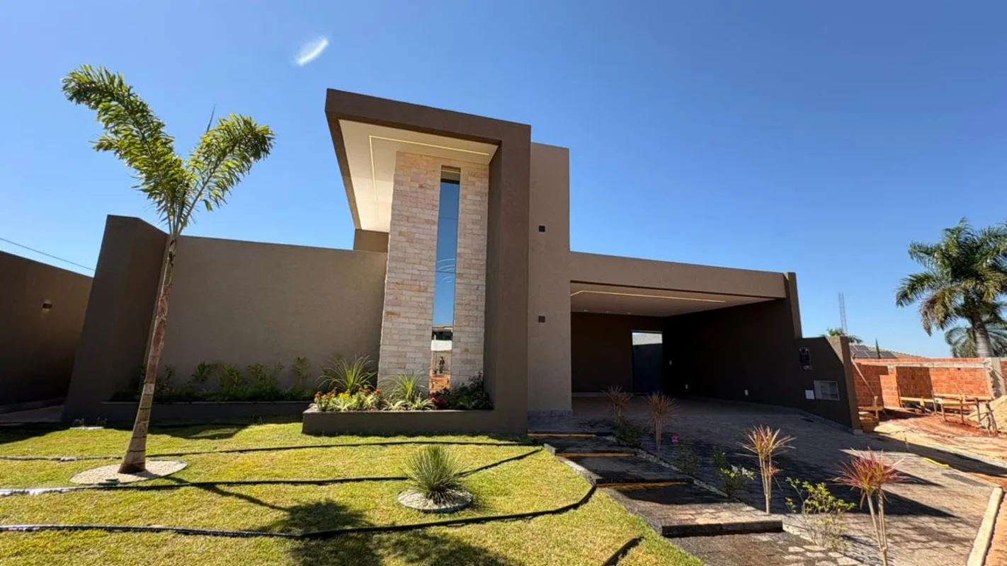  CASA NOVA ALTO PADRÃO PONTE ALTA NORTE - GAMA/DFApresentamos uma residência nov...