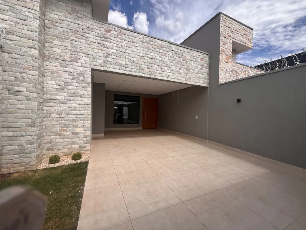 Viva com conforto e exclusividade na Vila Rosa, um bairro em ascensÃ£o em GoiÃ¢n...
