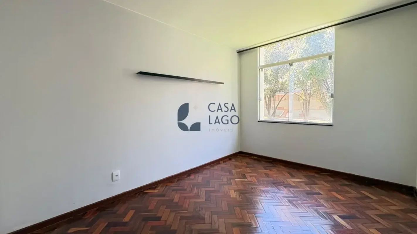 Excelente apartamento na SQS 210 – A essência e o charme de morar na Asa SulPara...