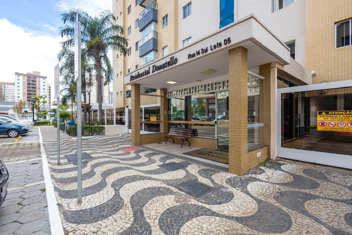 APARTAMENTO EXCELENTE - ANDAR ALTO - PLANTA AMPLA2 QUARTOS1 SUÍTEVARANDAARMÁRIOS...