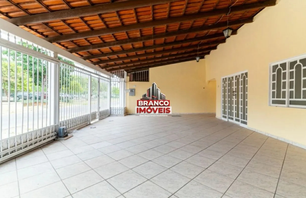 Branco Imóveis - Aluga Casa na QI 01, CONJUNTO R, excelente localização próximo ...