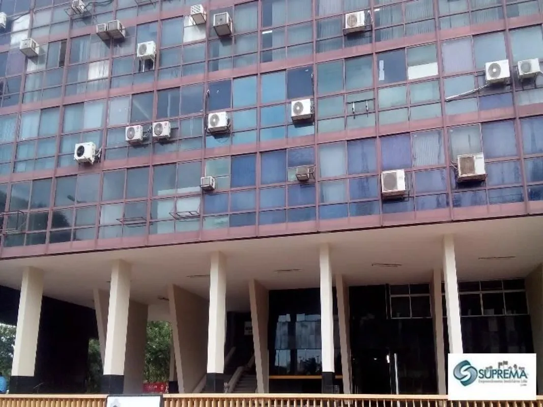 OPORTUNIDADE ÚNICA!EXCELENTE ÁREA COM 560 M² PRIVATIVOS (SOBRELOJA) FRENTE PARA ...