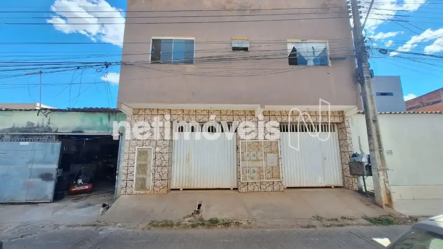 Excelente Oportunidade para Investimento no Setor Oeste da Vila Estrutural! Préd...