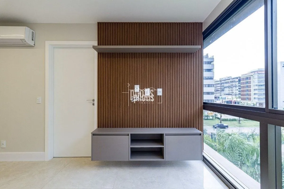 Sqnw 106 - Em um dos bairros mais planejados de Brasília, este apartamento de 78...