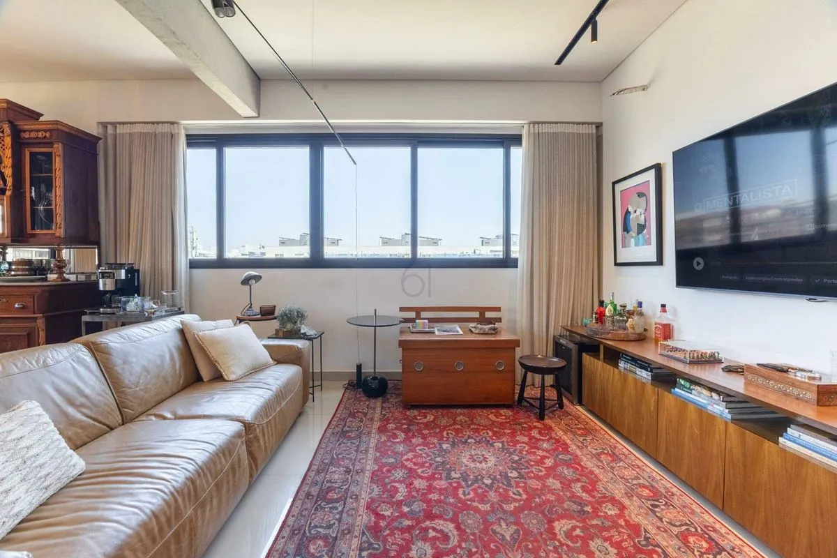 Em uma das localizações mais desejadas do Noroeste, este sofisticado apartamento...