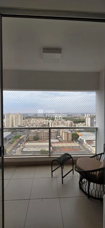 Apartamento de 2 quartos com suíte, andar alto e vista definitivaApartamento bem...