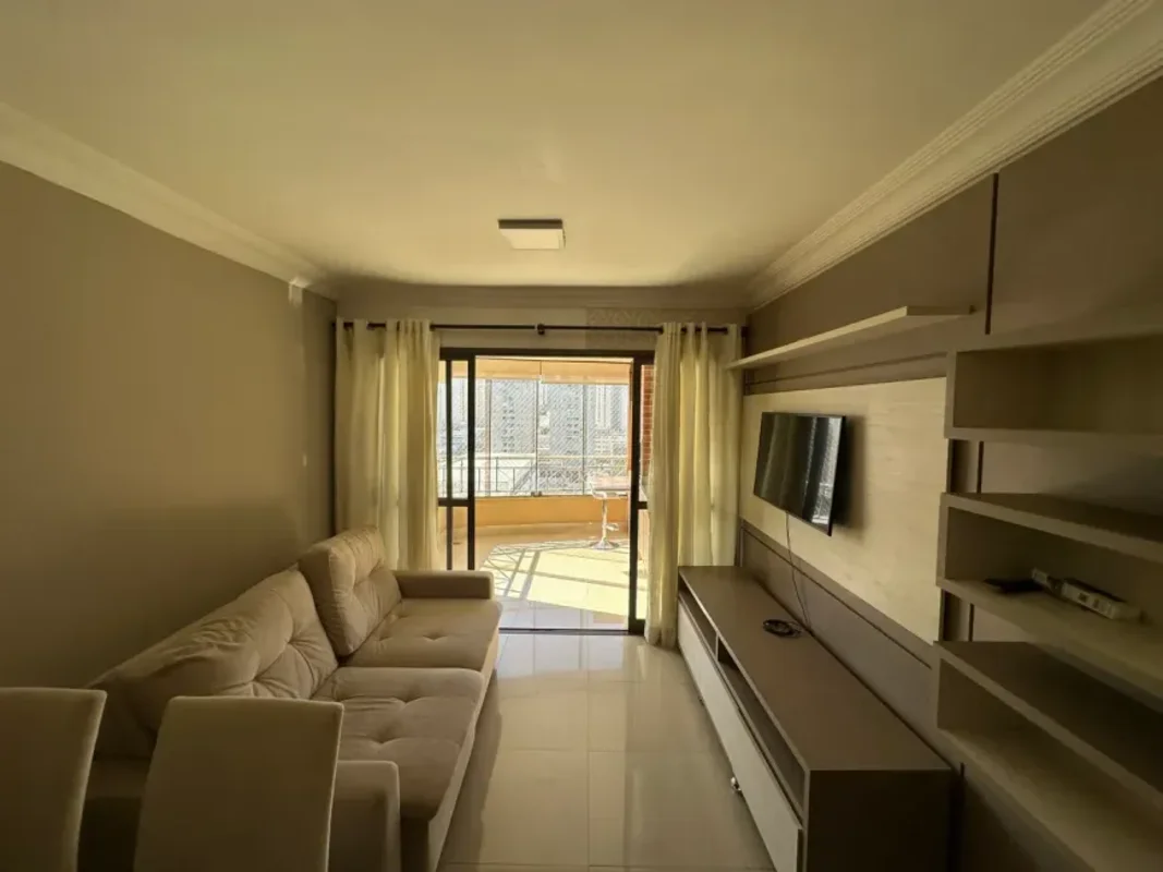 ?? APARTAMENTO REFORMADO | SETOR BUENO Excelente apartamento no Setor Bueno, ref...