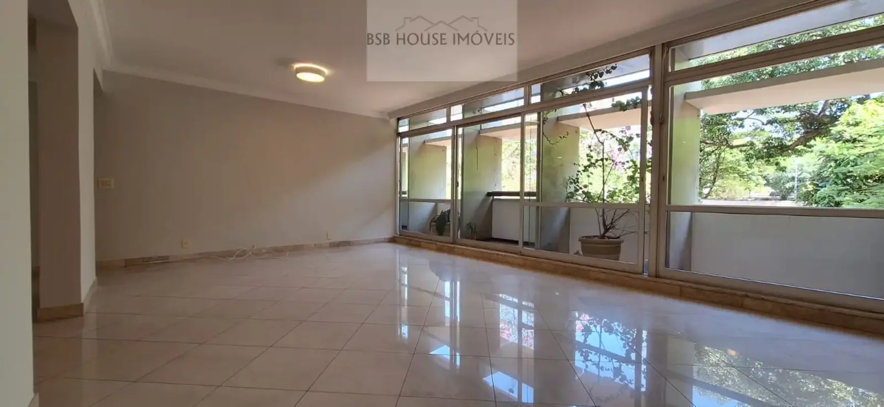 APARTAMENTO ALTO PADRÃO NA SQS 210 BLOCO I BSB HOUSE IMÓVEIS VENDE COM EXCLUSIVI...