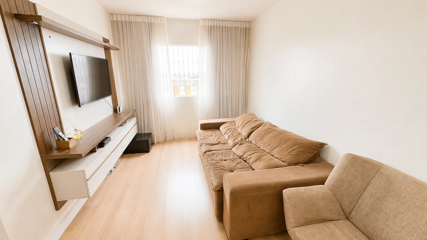 Excelente apartamento de 2 quartos, 68 m², andar alto e nascente!O imóvel já pas...