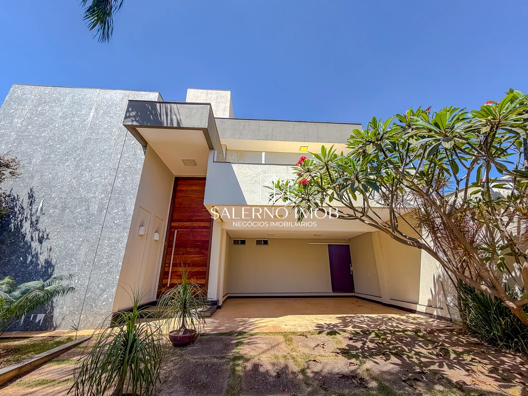 Casa em condomínio fechado no Kalyandra, região do Jockey/Vicente Pires, com 437...