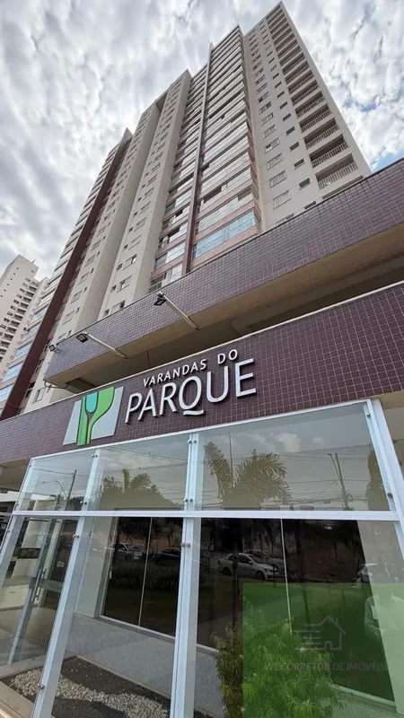 Apartamento Reformado, Andar Alto e Vista Panorâmica para o Parque CascavelExcel...