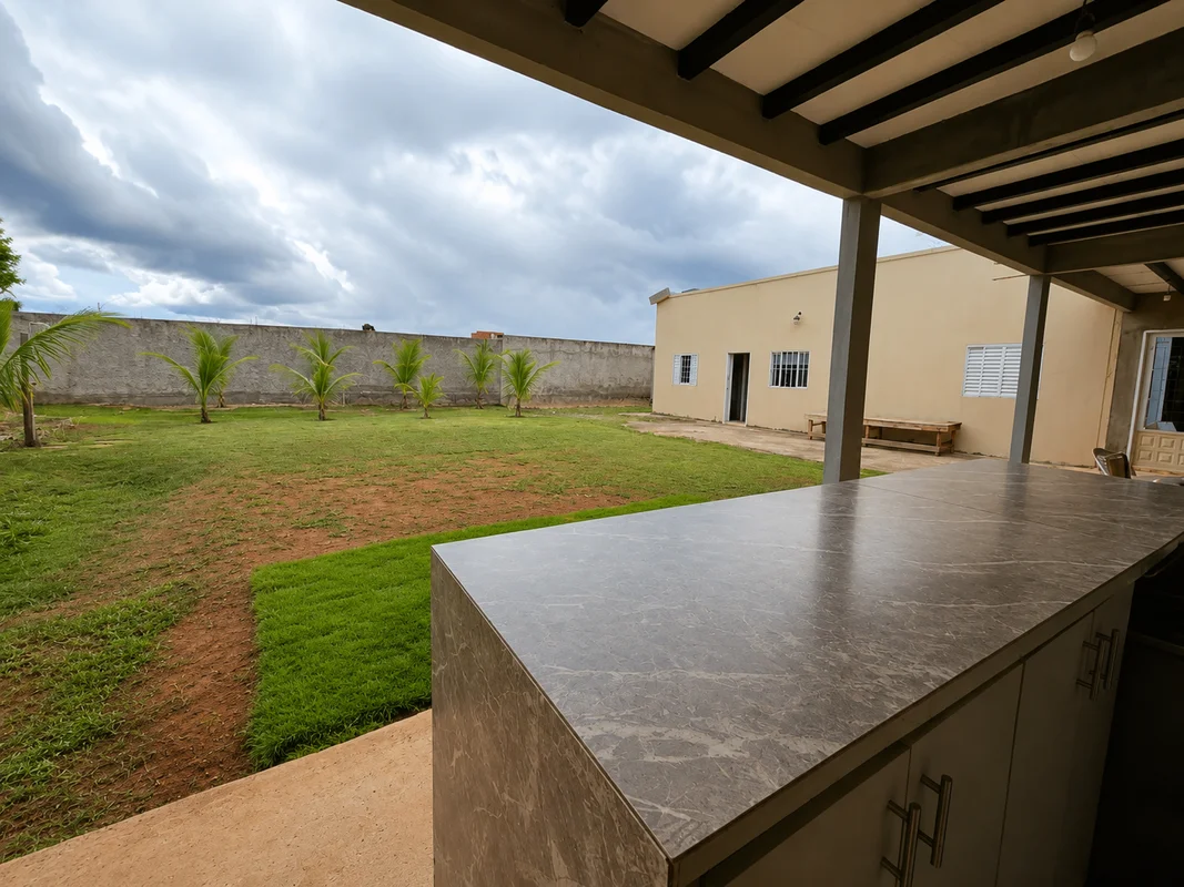 CA 11 | Lago Norte R$ 720.000Excelente oportunidade no Lago Norte para quem busc...