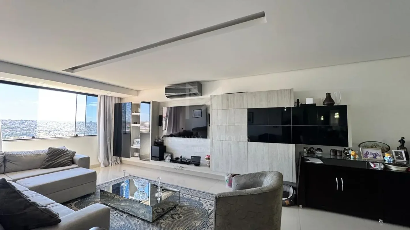 Fernanda Marques vende lindo apartamento reformado e pronto para morar em Águas ...