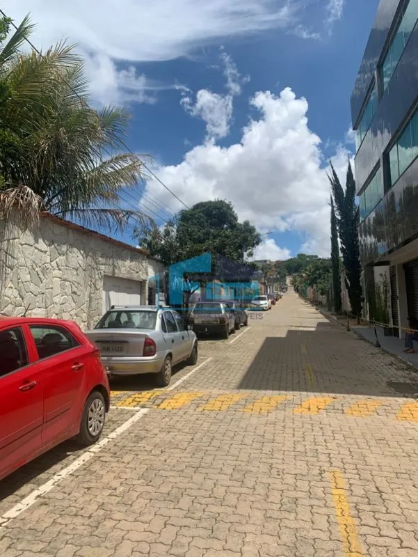 OPORTUNIDADE EM CONDOMÍNIO FECHADO ? LOTE 400m²Se você procura um terreno para c...