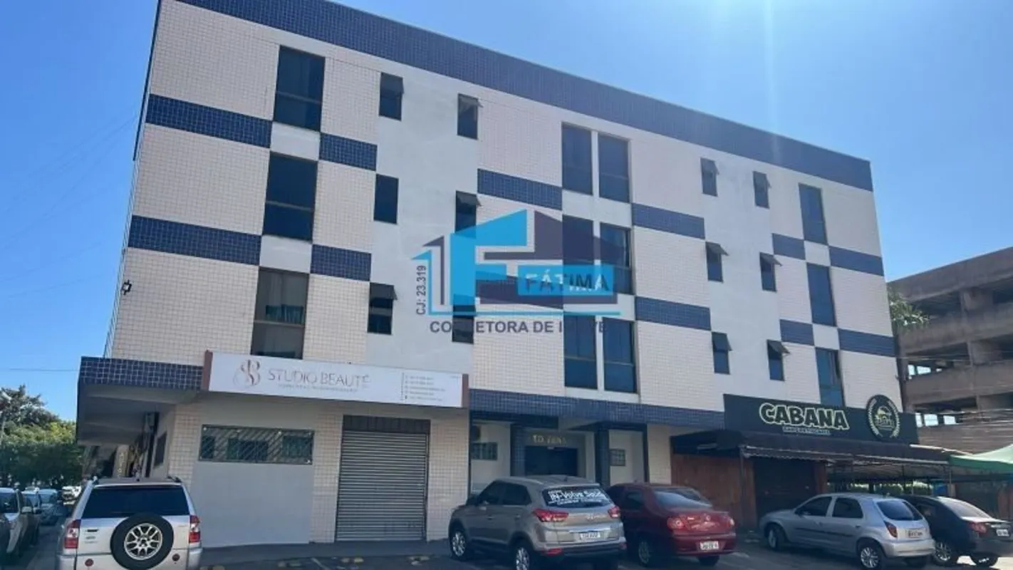 Apartamento no 1º andar no seguinte formato:- quarto;- sala;- cozinha com armári...