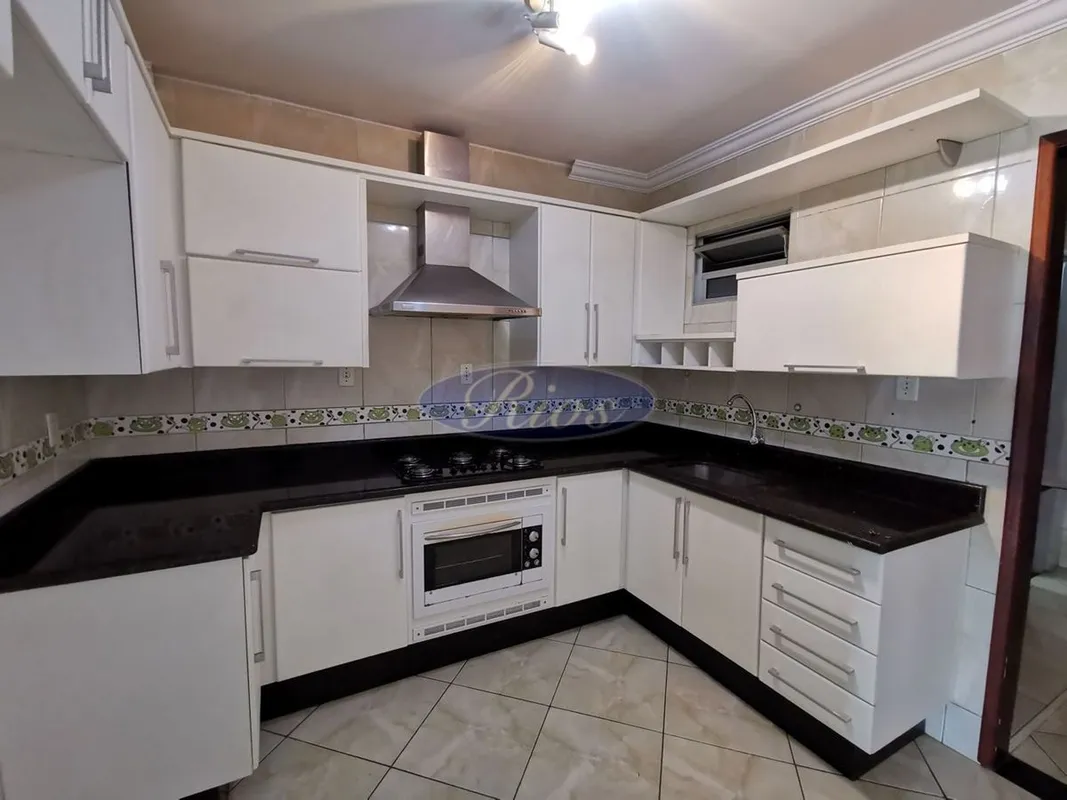 Rios Imóveis Vende Apartamento na Terceira Avenida Lote 1208 Ed. Félix, Núcleo B...