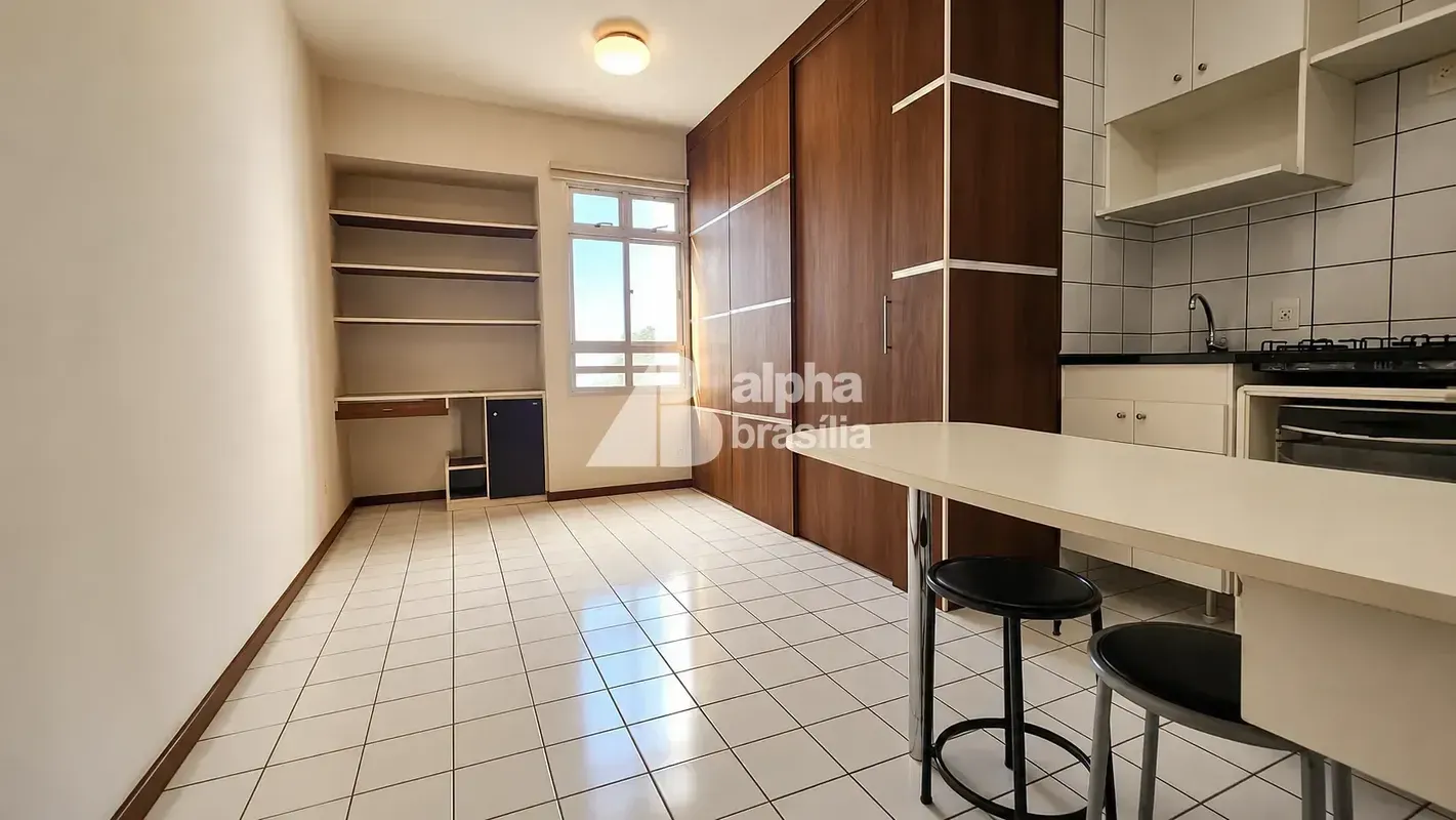 Pronta para morar, com conforto e praticidade!Área privativa: 25 m² Sala: equipa...